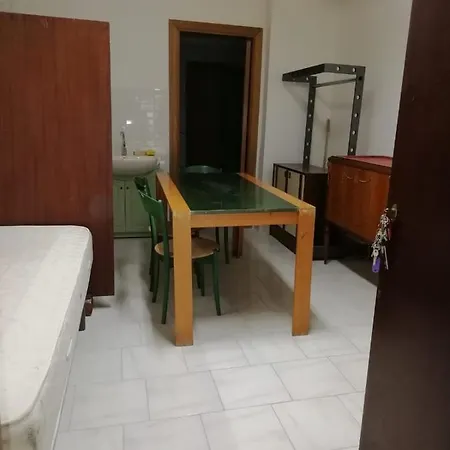 Via Laureto 12 Апартаменты *
